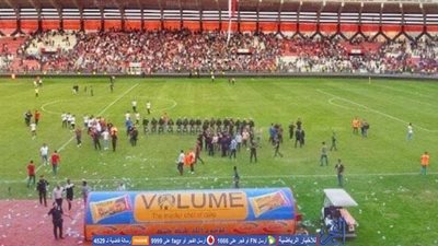 أحداث شغب واعتداء على الحكم في مباراة بالدوري العراقي