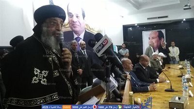 تواضروس من مطروح: سيظل الهلال مع الصليب