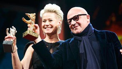 إيطاليا ترشح الوثائقي 