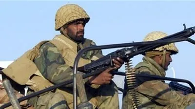 مقتل جنديين باكستانيين في اشتباك حدودي مع القوات الهندية