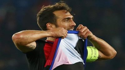 ديلجادو ينتقد 