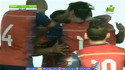 بالفيديو.. أسامة محمد يسجل هدف صاروخي رائع في شباك أسوان