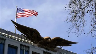 السفارة الأمريكية بالقاهرة تعلن استعدادها لاستقبال 50 ألف مهاجر 