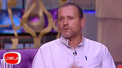 والد طفل ناجي من مركب الموت: 