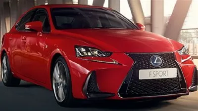 لكزس تقدم موديلها الفاخر 