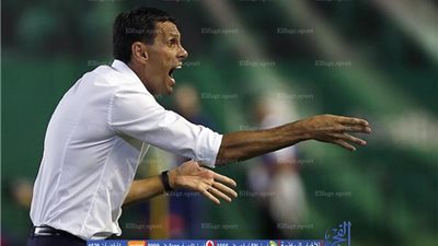 مدرب بيتيس محبط من أداء لاعبيه