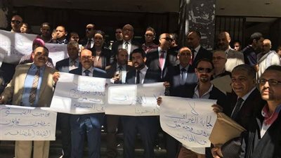 وقفه لمحامي الفيوم اعتراضًا علي قانون القيمة المضافة