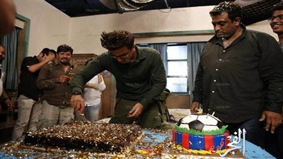 رانبير كابور يحتفل بعيد ميلاده في موقع تصوير Jagga Jasoos  (صور)