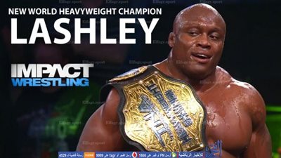 لاشلي: هناك من يدفع النجوم لمغادرة WWE