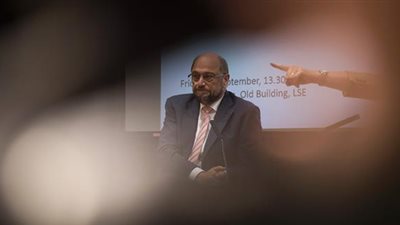 البرلمان الأوروبي يحذر من 