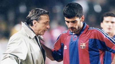 كرويف يحرج جوارديولا مع برشلونة بسبب نحافة جسمه