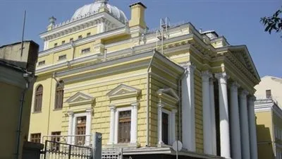 روسيا تحقق في هجوم على كنيس يهودي في موسكو