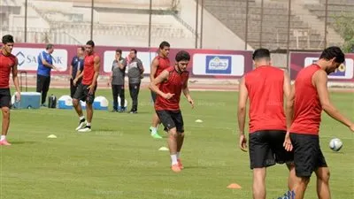 أجاي يصطدم بسعد وإصابة عاشور في مران الأهلي