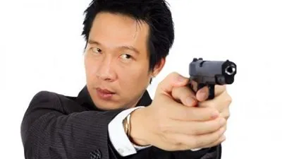 سفاح صيني قتل 17 شخصاً ولإخفاء جريمته البشعة قتل والديه!