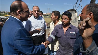 محافظ الإسكندرية ووزير الري يتفقدان محطات الصرف الزراعي قبل موسم الشتاء (صور)