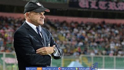 أودينيزي يعلن إقالة مدربه بسبب سوء النتائج