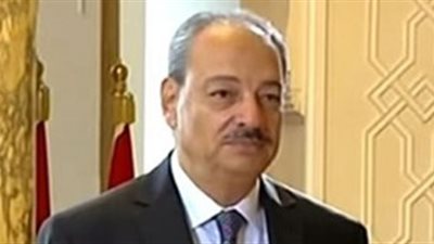 بلاغ يطالب برفع الحصانة عن 