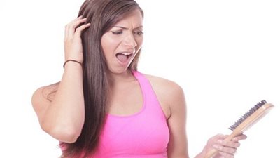 علاجات طبيعية للحد من تساقط الشعر في غضون أسبوع 