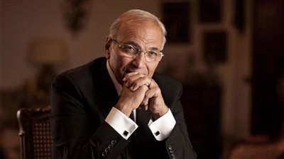 الفريق شفيق يوضح حقيقة ترشحه للرئاسة