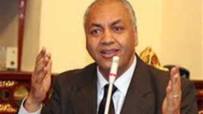 مصطفى بكري: إقامة 