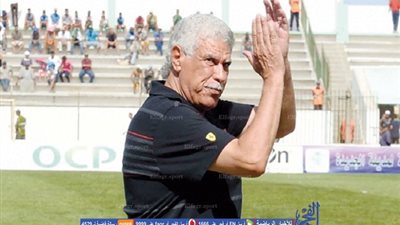 اتحاد الكرة ينفي مفاوضات 