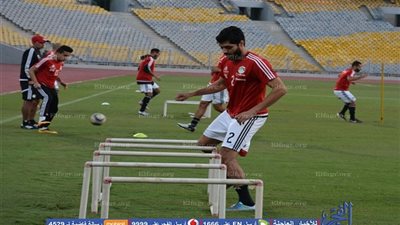 من كوبر لمدافع المنتخب: لا تهاجم يا علي