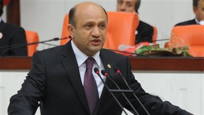 وزير الدفاع التركي: عملية تحرير الموصل ستسفر عن تدفق مليون لاجئ