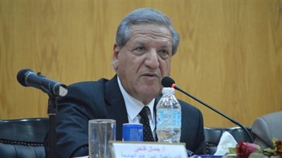 خبير اقتصادي: البنك المركزي لن يستطيع تخفيض سعر الجنيه إلا في حالة واحدة