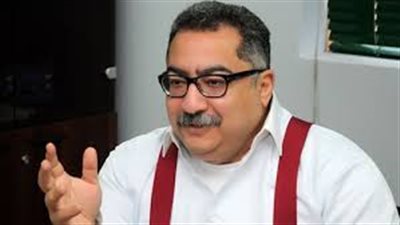 إبراهيم عيسى: 