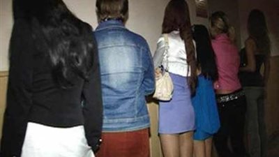 القبض على 6 فتيات يمارسن الرذيلة داخل نادى صحى بمصر الجديدة