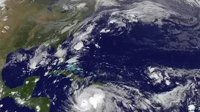 أوباما يتوقع تأثيرات قوية لإعصار 