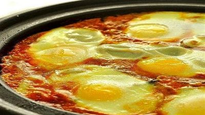 طريقة تحضير طاجن لوبيا بالبيض