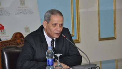 إنذار على يد محضر لوزير التعليم ورئيس 