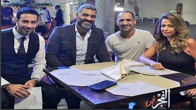 داليا مصطفى تواصل تصوير 