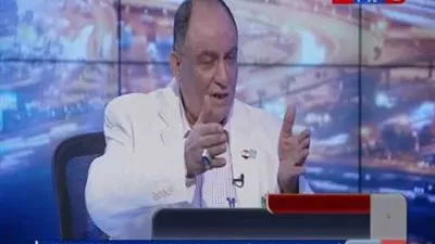 خبير استراتيجي: ضرب أمريكا للجيش السوري بدير الزور تصرف أخرق وفعل فاضح