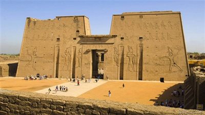 إحباط 3 محاولات تنقيب عن الآثار أمام معبد إدفو في أسوان