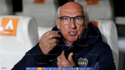 بوكا جونيورز يكافئ مدربه التاريخي 