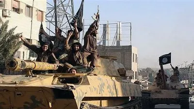 وثائق مسربة: مقاتلو داعش متعلمون نسبيا وكانوا يعيشون في رغد قبل تطرفهم