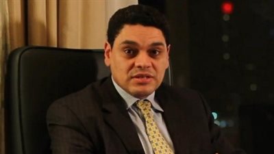 معتز عبدالفتاح عن تحذير السفارات الأجنبية لرعاياها: 