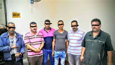 ضبط 6 أشخاص يقومون بفرض السيطرة على المواطنين بشوارع الإسكندرية 