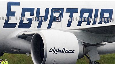 صحيفة فرنسية: لماذا ترجح السلطات المصرية وقوع هجوم على متن الطائرة المنكوبة؟