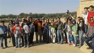 155 سائح يزورون معبد 