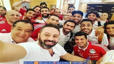 حازم إمام يكشف تفاصيل تاخر طائرة المنتخب بسبب 