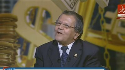 خبير تجارة داخلية: زيادة أسعار كروت الشحن جريمة جنائية