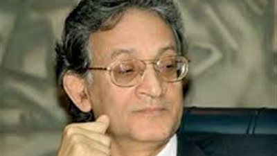 السناوي: الموضوع انتهى.. وتيران وصنافير مصريتان للأبد 