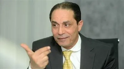 سامي عبدالعزيز عن مناظرة 