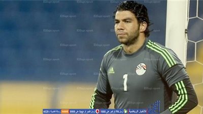 ناجي: شريف إكرامي مثل ابني وضمه للمنتخب.. شرعي