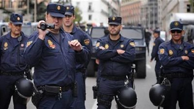 الإنتربول يحذّر المغرب من 6 آلاف داعشى يتجولون بجوازات سفر مزورة