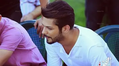  ماجد المهندس  يفي بوعده مع علي يوسف ويهديه أغنية (صور)