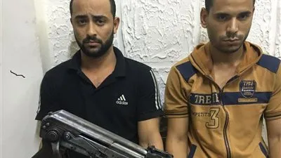 ضبط عاطلين كونا تشكيلاً عصابيًا لسرقة المواطنين بالخانكة